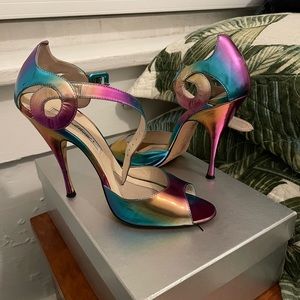 Vintage 00’s Brian Atwood Margie Peep Toe Pumps